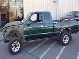2000 TOYOTA TACOMA GREEN SR5 EXT CAB 2.7 AT 2WD.  Z24847